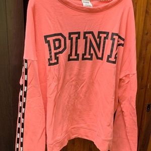 Hot pink vs/pink sweatshirt